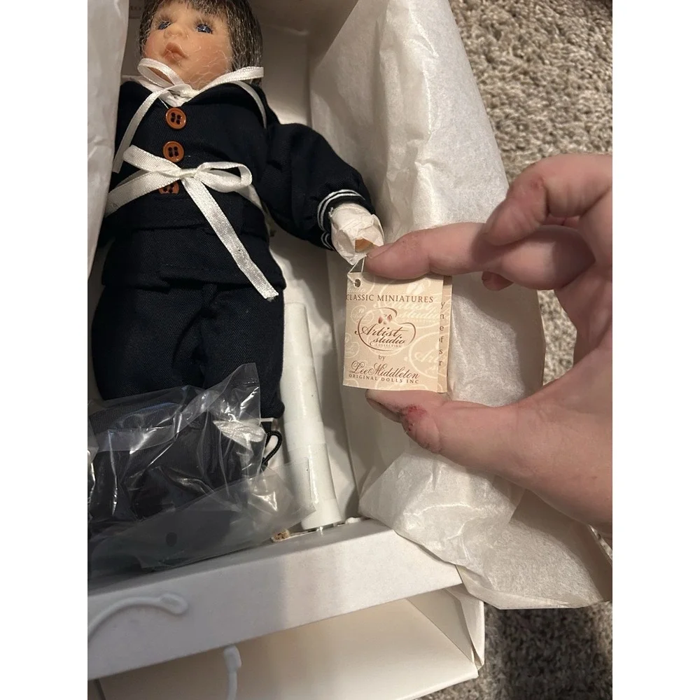 Lee Middleton Irish Child 1890 Miniature Doll #810 COA Artist Studio Reva Schick